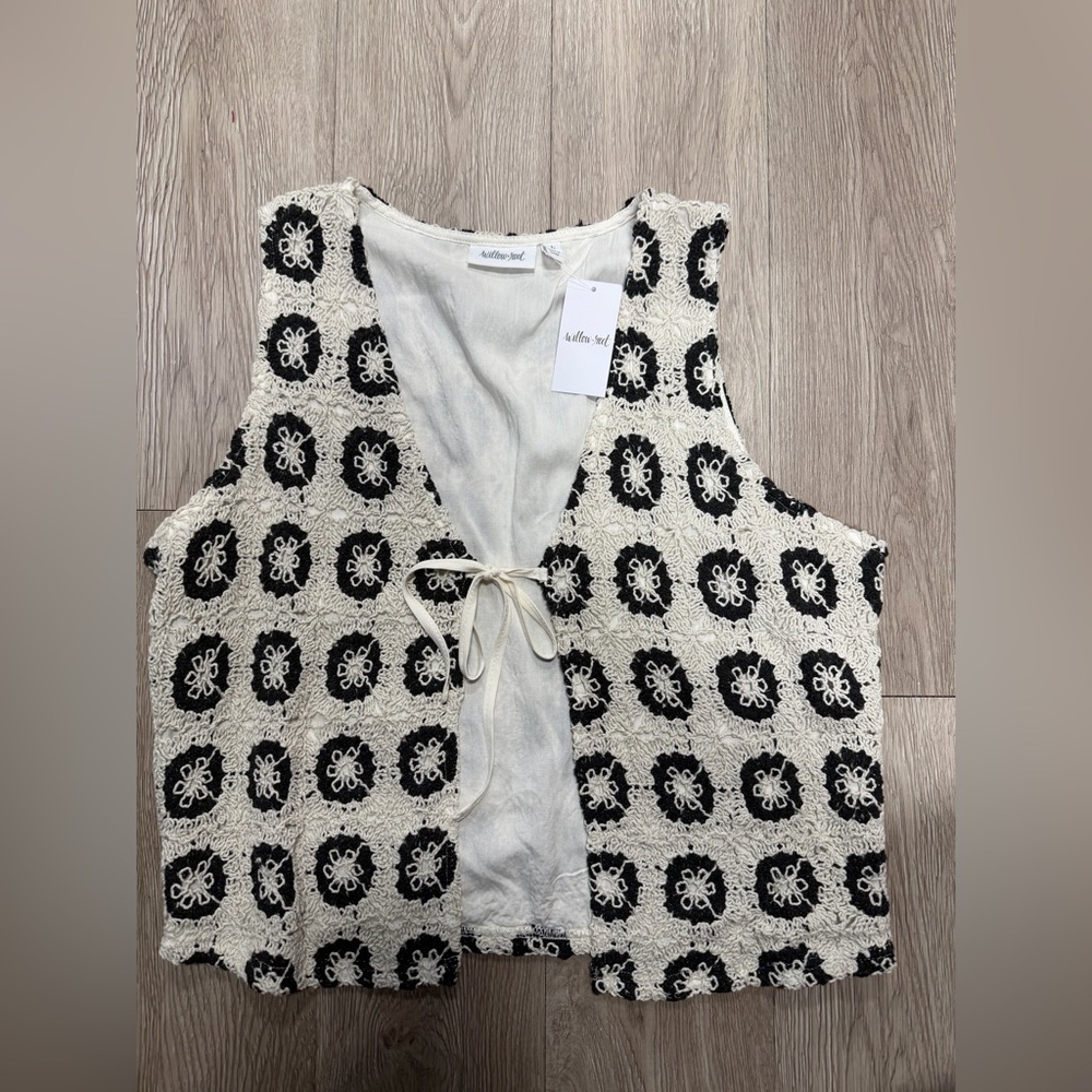 Willow+Root crochet vest NWT size large